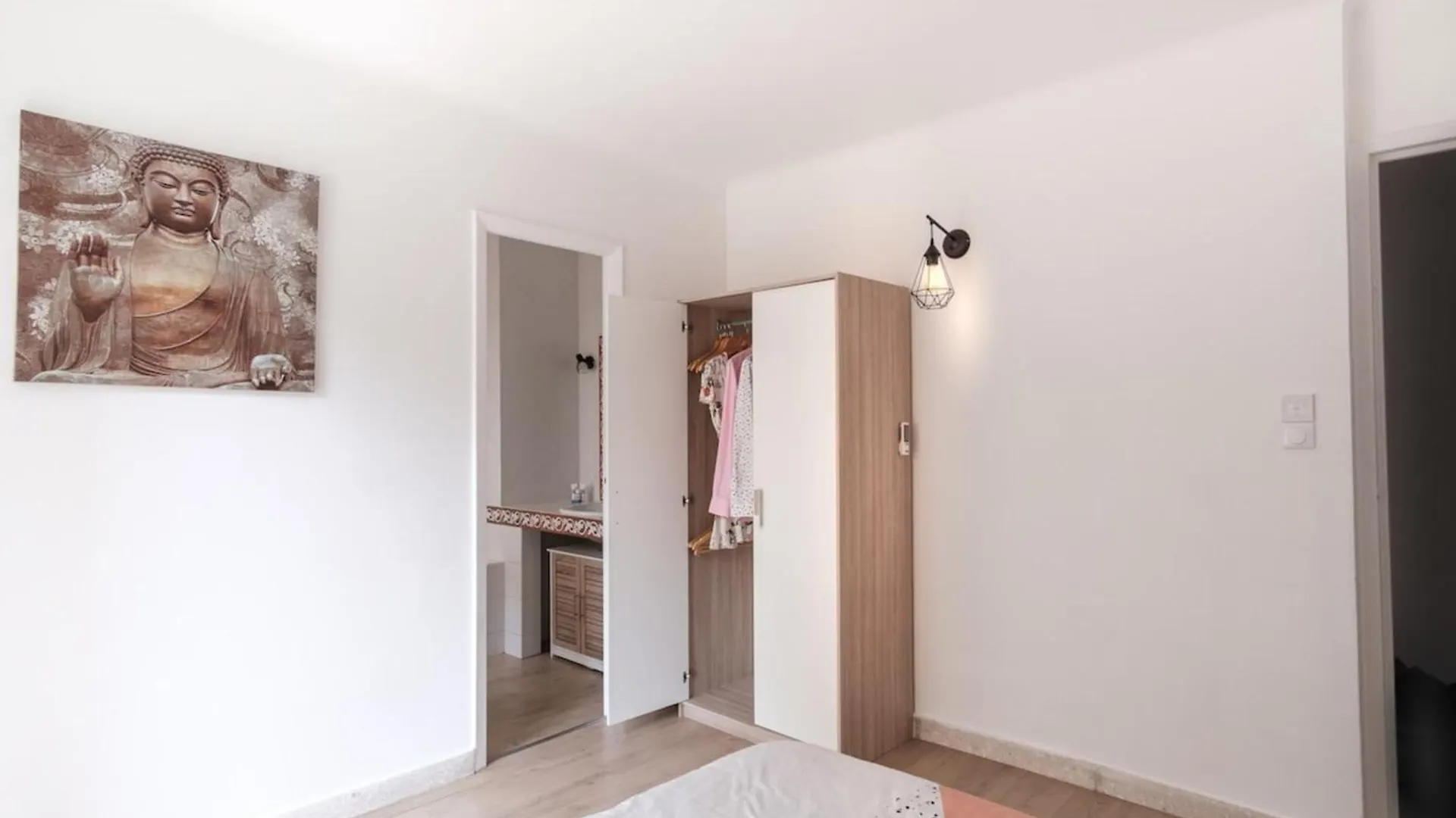 Apartment Les Sorbiers - Centre Ville - Spacieux & Climatisation Cannes